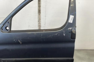 Porte avant gauche PEUGEOT PARTNER 1 Photo n°1