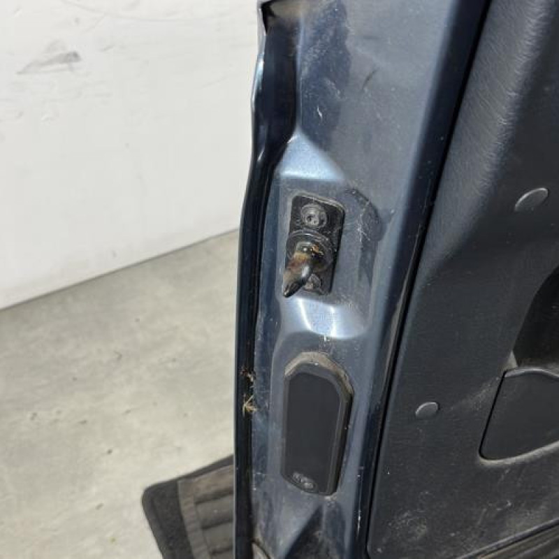 Porte laterale gauche PEUGEOT PARTNER 1 Photo n°5