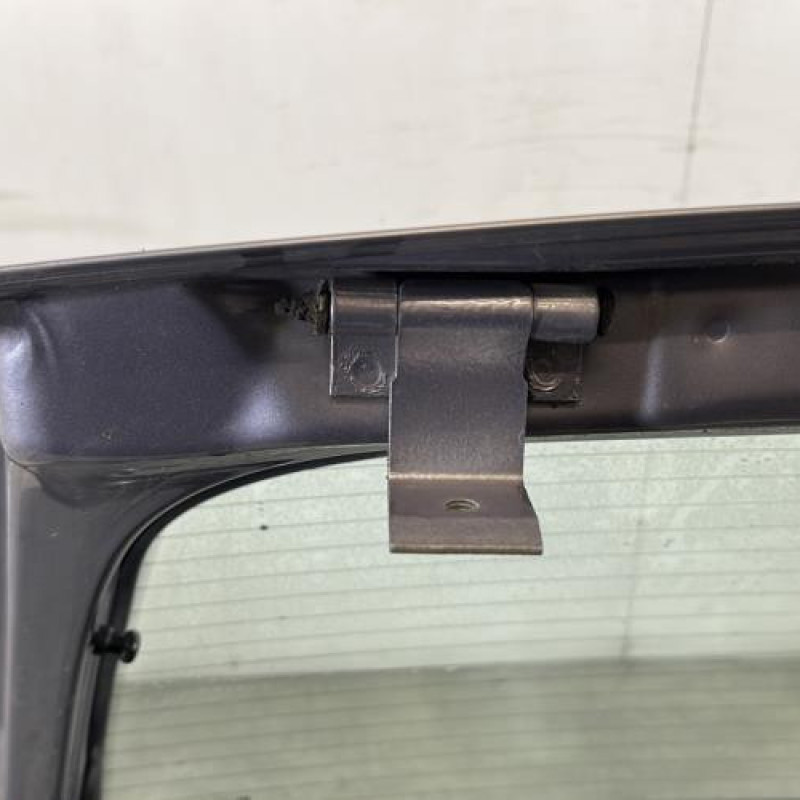 Malle/Hayon arriere OPEL CORSA C Photo n°6