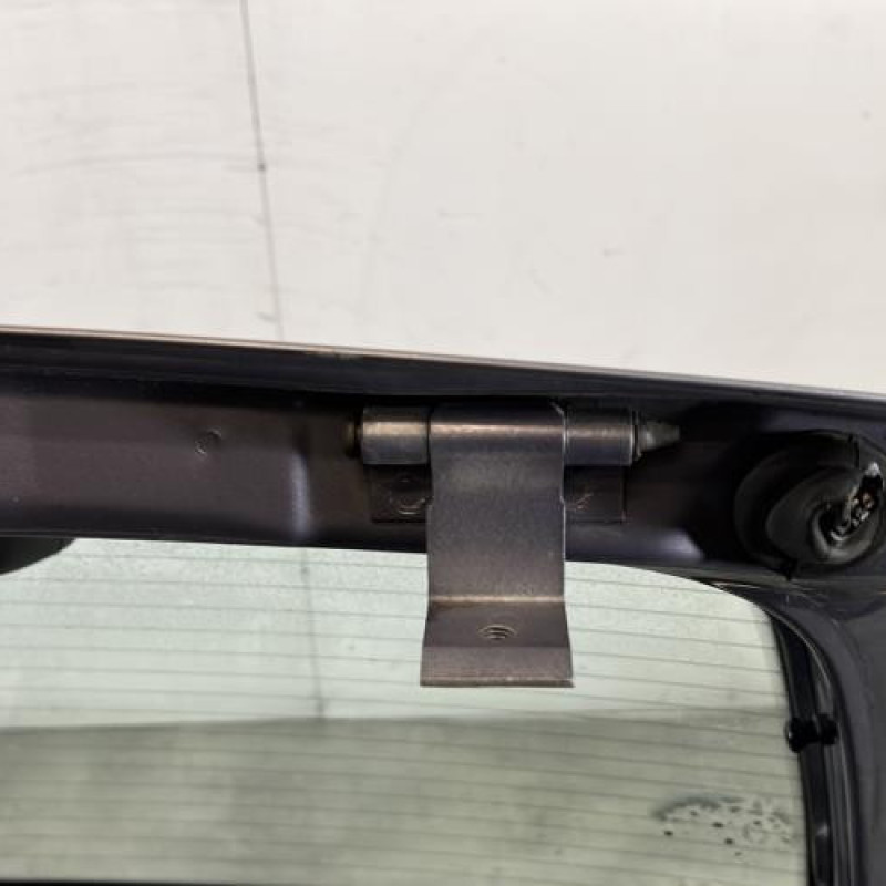 Malle/Hayon arriere OPEL CORSA C Photo n°7