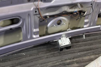 Malle/Hayon arriere OPEL CORSA C