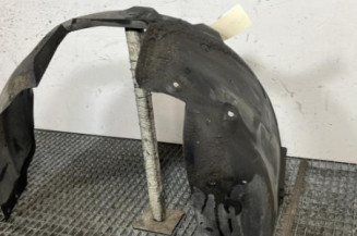 Pare boue avant gauche OPEL CORSA C