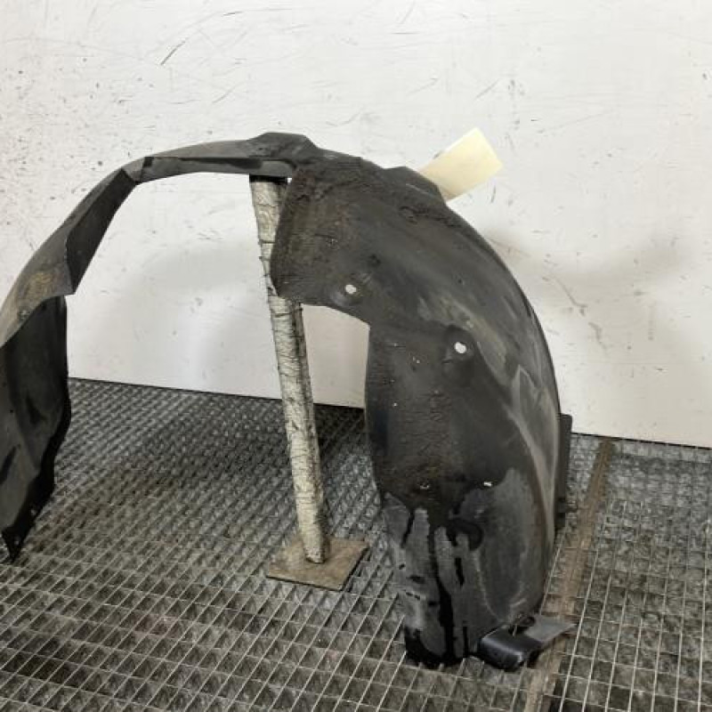 Pare boue avant gauche OPEL CORSA C Photo n°3