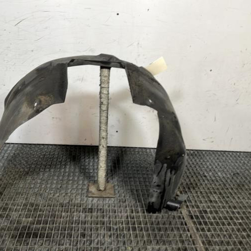 Pare boue avant gauche OPEL CORSA C Photo n°4