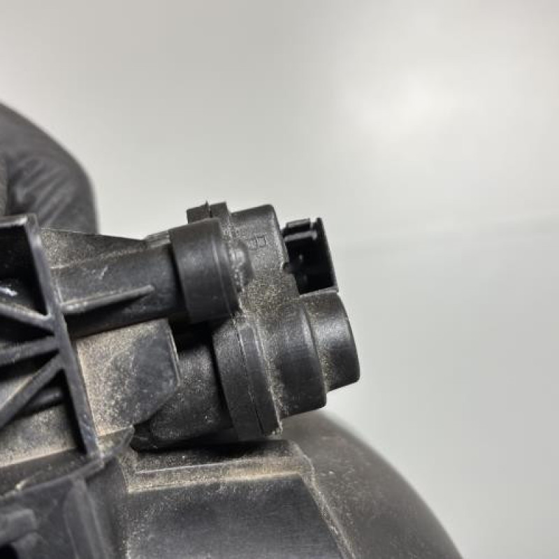 Trappe d'essence VOLKSWAGEN TOURAN 3 Photo n°5