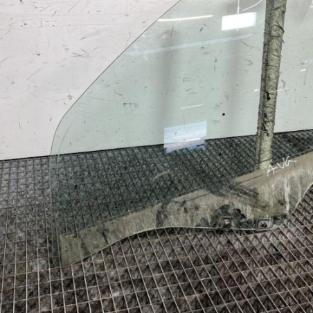 Vitre avant gauche DACIA DUSTER 1