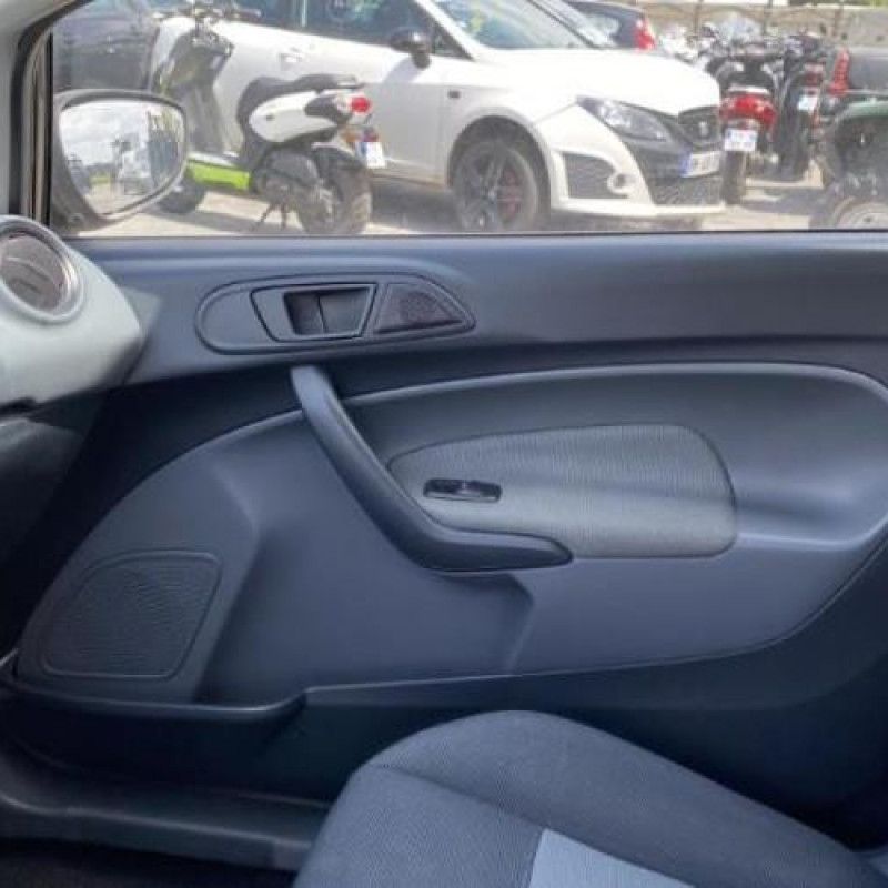 Boite de vitesses FORD FIESTA 6 Photo n°3