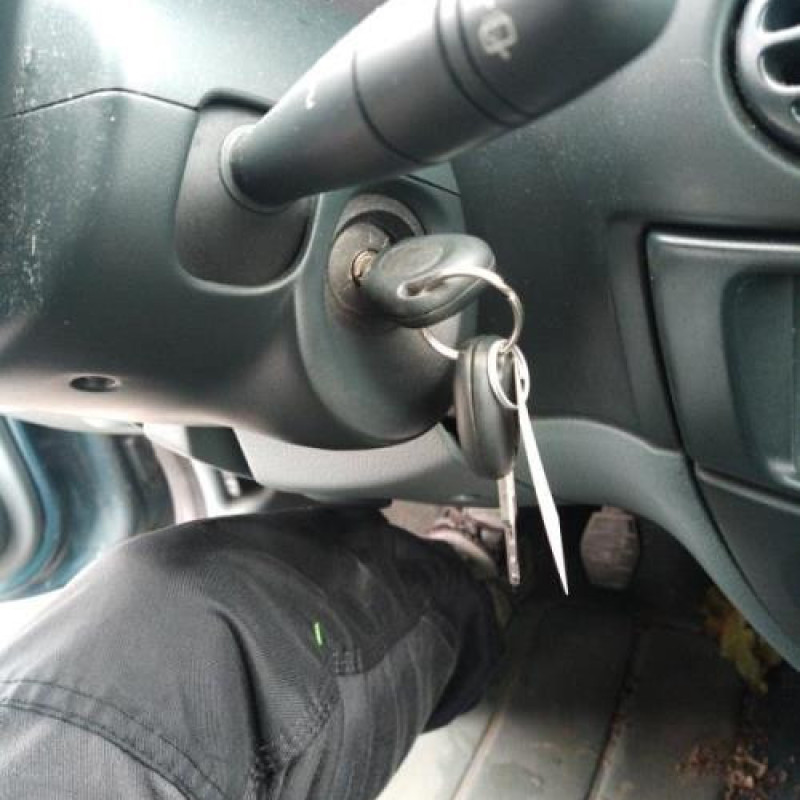 Compteur RENAULT MEGANE 1 Photo n°7