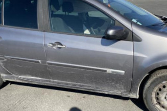 Custode arriere droit (porte) RENAULT CLIO 3