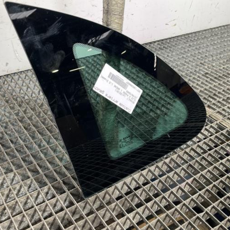 Custode arriere gauche RENAULT CLIO 3 Photo n°3