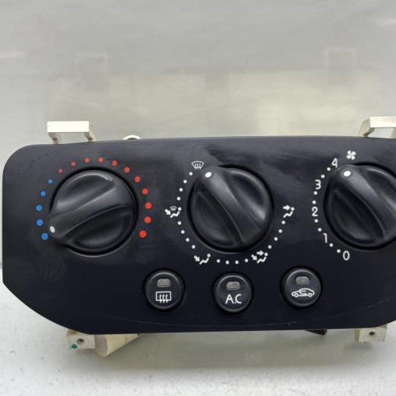 Commande chauffage RENAULT CLIO 2 Photo n°1