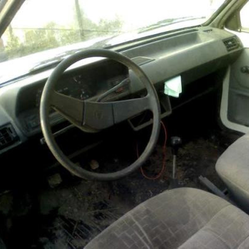 Malle/Hayon arriere VOLKSWAGEN POLO 2 Photo n°6