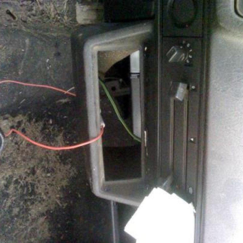 Malle/Hayon arriere VOLKSWAGEN POLO 2 Photo n°7