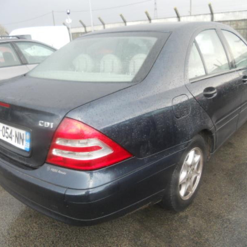 Malle/Hayon arriere MERCEDES CLASSE C 203 Photo n°6
