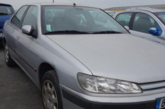 Malle/Hayon arriere PEUGEOT 406