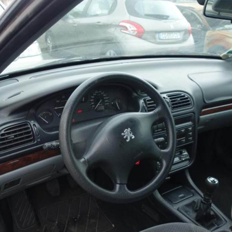Malle/Hayon arriere PEUGEOT 406 Photo n°8