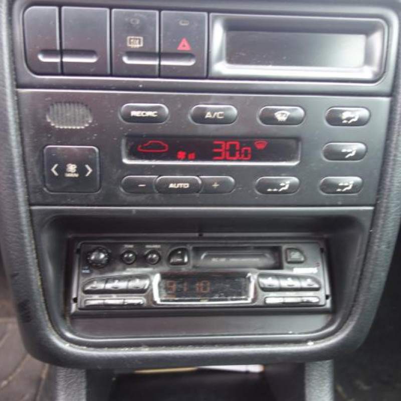 Malle/Hayon arriere PEUGEOT 406 Photo n°9