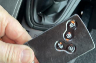 RENAULT CLIO 4 PHASE 1 1.2i - 16V