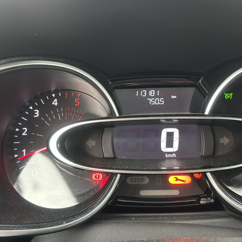 RENAULT CLIO 4 PHASE 2 1.5 DCI - 8V TURBO Photo n°17