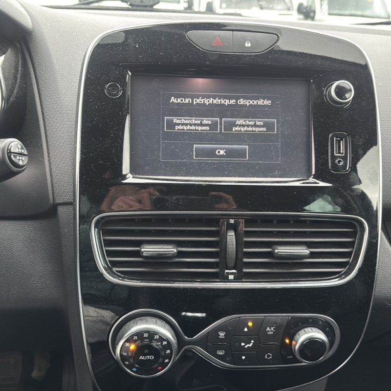 RENAULT CLIO 4 PHASE 2 1.5 DCI - 8V TURBO Photo n°19