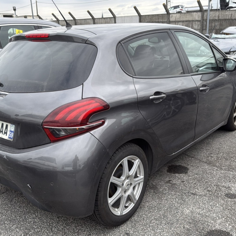 PEUGEOT 208 1 PHASE 2 1.2 VTI - 12V Photo n°4