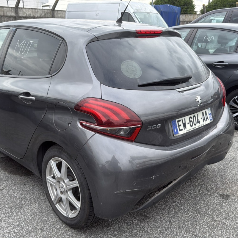 PEUGEOT 208 1 PHASE 2 1.2 VTI - 12V Photo n°5
