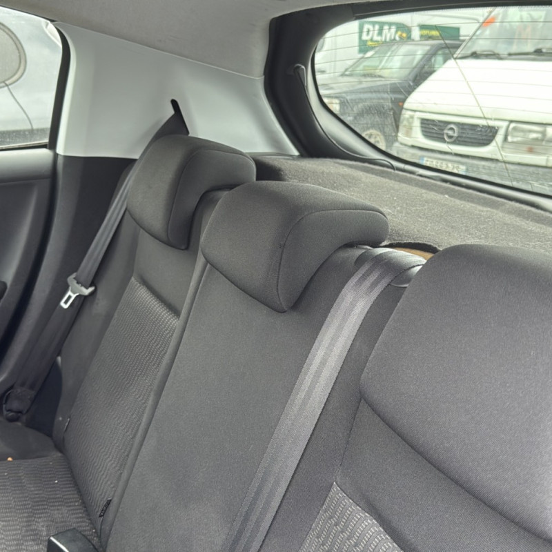 PEUGEOT 208 1 PHASE 2 1.2 VTI - 12V Photo n°15