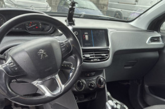 PEUGEOT 208 1 PHASE 2 1.2 VTI - 12V