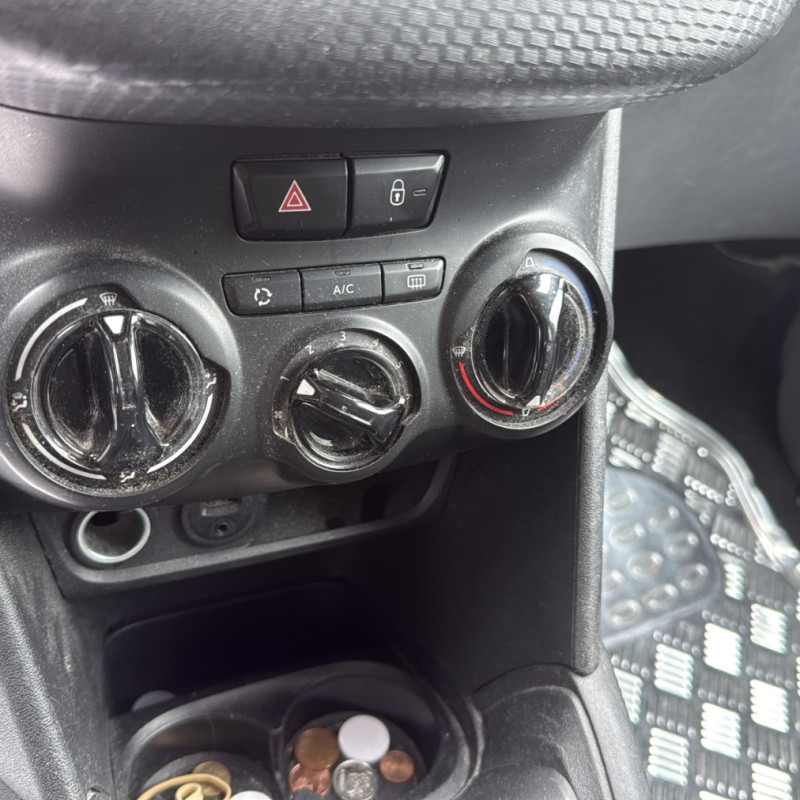 PEUGEOT 208 1 PHASE 2 1.2 VTI - 12V Photo n°20