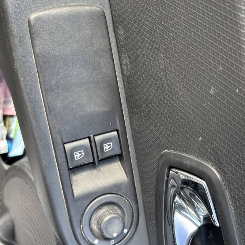 RENAULT CLIO 4 PHASE 1 1.5 DCI - 8V TURBO Photo n°10