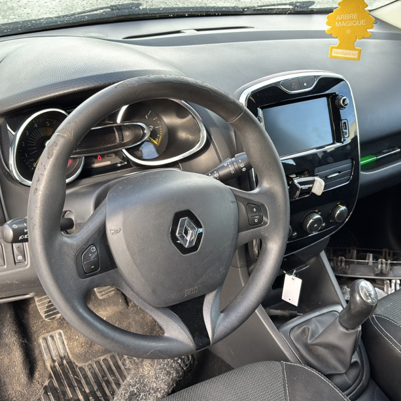 RENAULT CLIO 4 PHASE 1 1.5 DCI - 8V TURBO Photo n°15