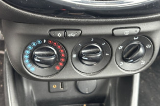 OPEL CORSA E 1.4i - 16V TURBO