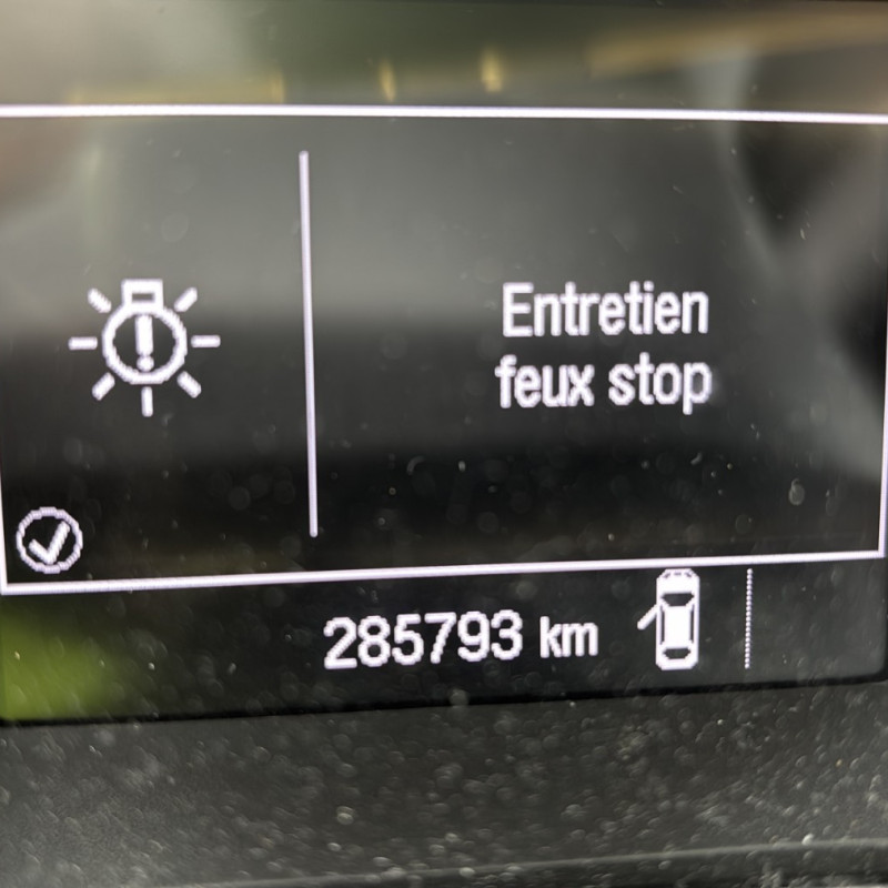 OPEL CORSA E 1.4i - 16V TURBO Photo n°9