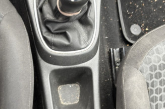 OPEL CORSA E 1.4i - 16V TURBO