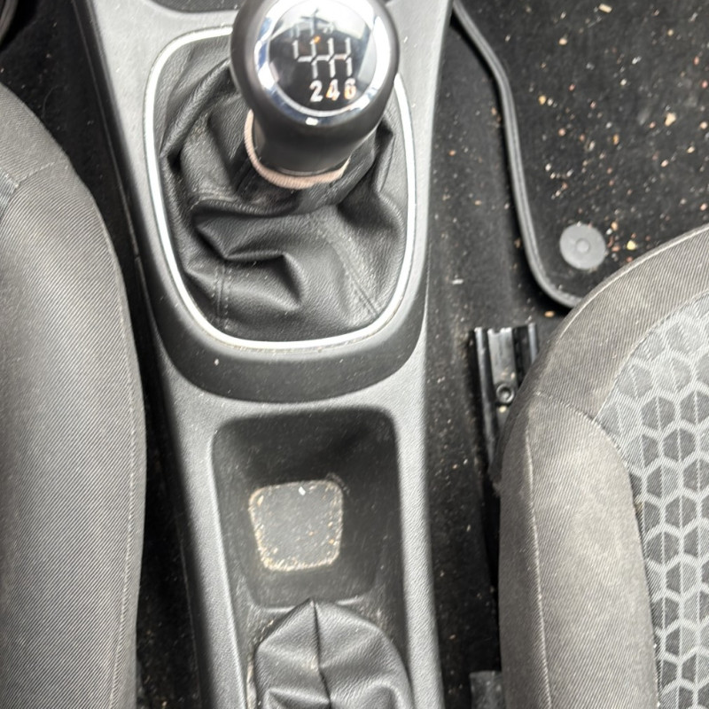 OPEL CORSA E 1.4i - 16V TURBO Photo n°28