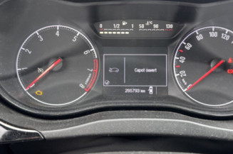 OPEL CORSA E 1.4i - 16V TURBO