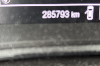 OPEL CORSA E 1.4i - 16V TURBO