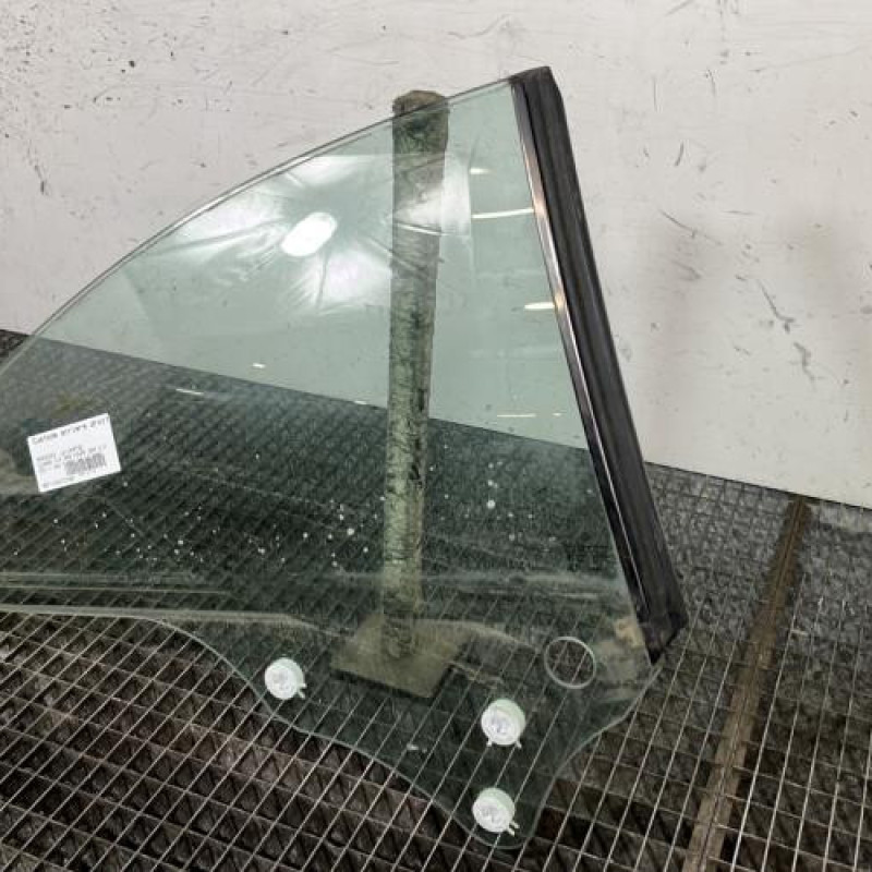 Custode arriere droit MERCEDES CLASSE CLK 209 Photo n°2