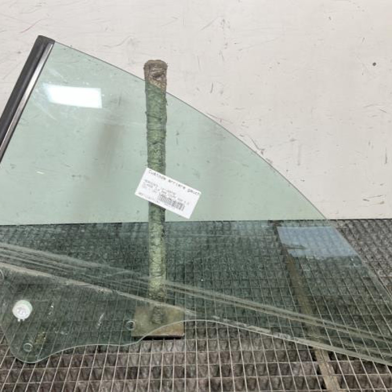 Custode arriere gauche MERCEDES CLASSE CLK 209 Photo n°1