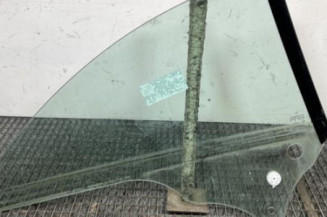 Custode arriere gauche MERCEDES CLASSE CLK 209