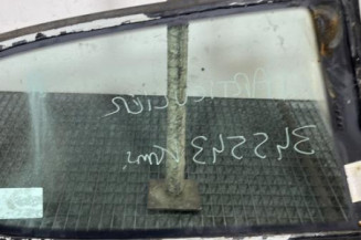 Custode arriere gauche VOLKSWAGEN GOLF 5