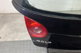 Malle/Hayon arriere VOLKSWAGEN GOLF 5