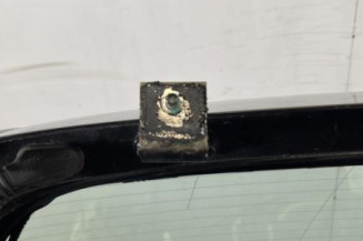 Malle/Hayon arriere VOLKSWAGEN GOLF 5