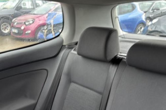 Malle/Hayon arriere VOLKSWAGEN GOLF 5