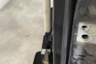 Porte avant gauche VOLKSWAGEN GOLF 5