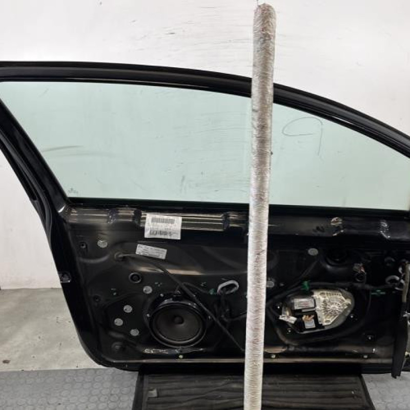 Porte avant gauche VOLKSWAGEN GOLF 5 Photo n°6