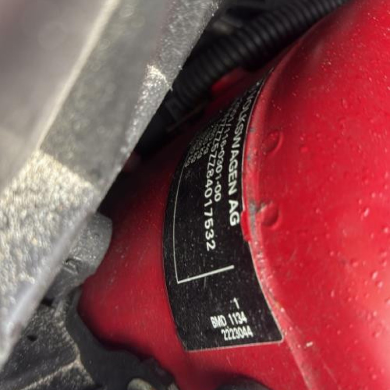 Aile avant gauche VOLKSWAGEN FOX Photo n°20