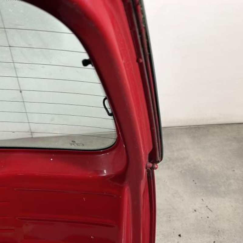 Malle/Hayon arriere VOLKSWAGEN FOX Photo n°8