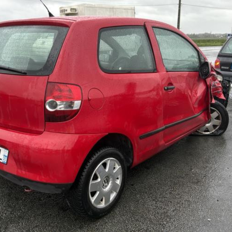 Malle/Hayon arriere VOLKSWAGEN FOX Photo n°15