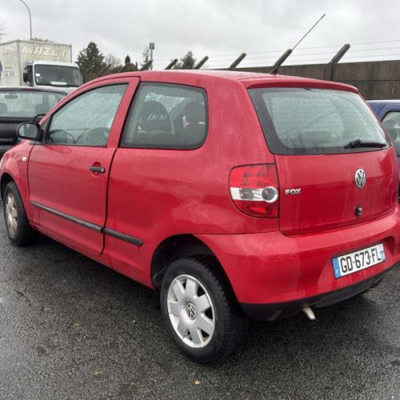 Malle/Hayon arriere VOLKSWAGEN FOX Photo n°17